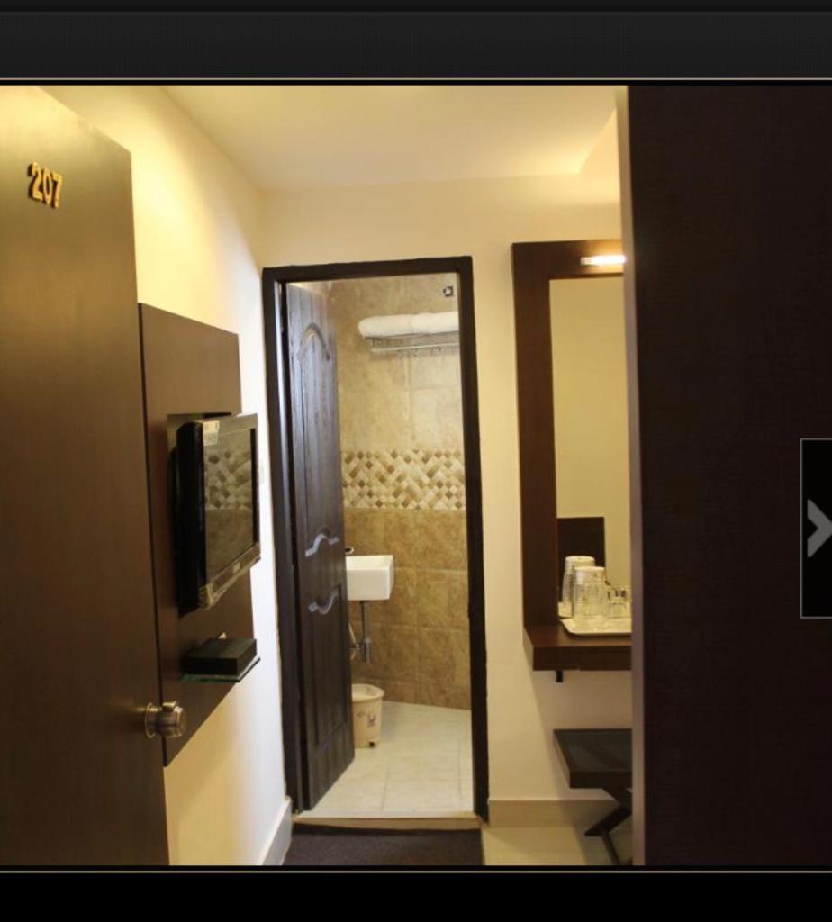 مَسّور Hotel Aashraya المظهر الخارجي الصورة